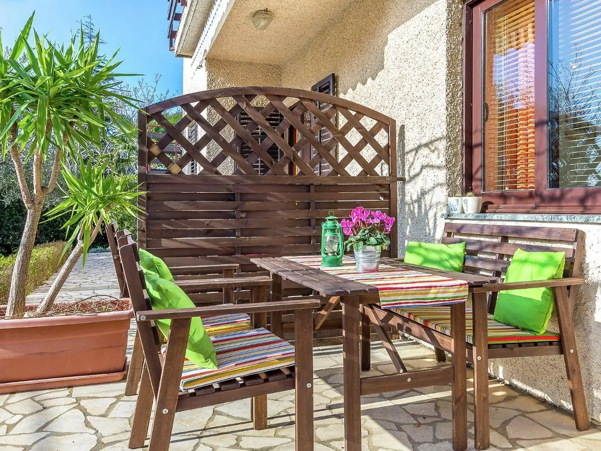 Inviting Apartment In Vinkuran Near Sea 0*,  Croatia